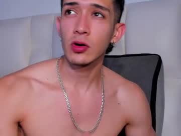 angelohunt