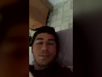 hornyissac2000