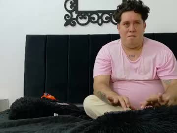 pinkqueen23